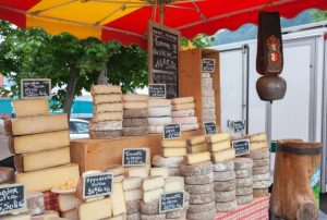 French Cheese Market