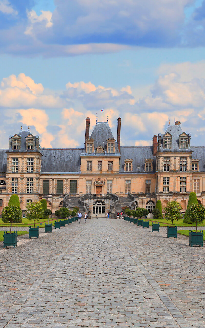 Private Day Trip To Chateau Fontainebleau From Paris