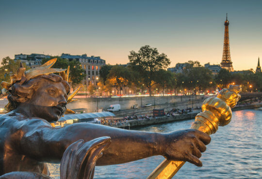 <center> Our Grand List of Fun Things to do in and Around Paris </center>